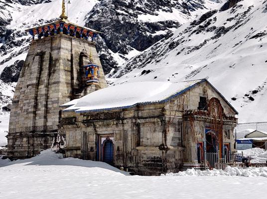 Kedarnath Temple : కేదార్‌నాథ్ ఆలయం ఆరు నెలలపాటు మూసివేత..