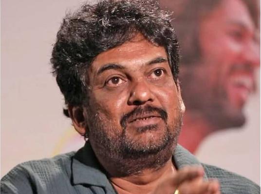 Puri Jagannadh : పూరీ ఇంటి ఆవరణలో పోలీసులు..