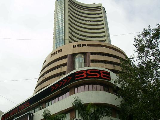 Sensex : వరుసగా రెండోరోజూ లాభాల్లో ముగిసిన మార్కెట్లు