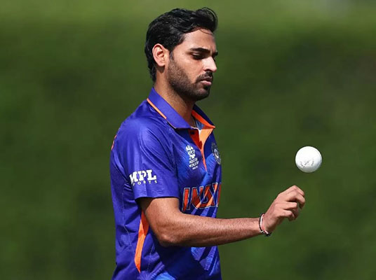 Bhuvneshwar Kumar : భువీకి ‘రికార్డ్’ ఛాన్స్ వస్తుందా?