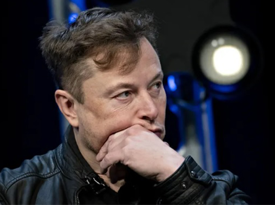 Musk: ఇలాగైతే సీఈఓ దొరకడం కష్టమే!