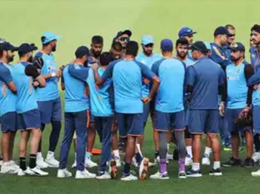 Team India: పొట్టి కప్ కొట్టకపోయినా.. మనమే నెం.1