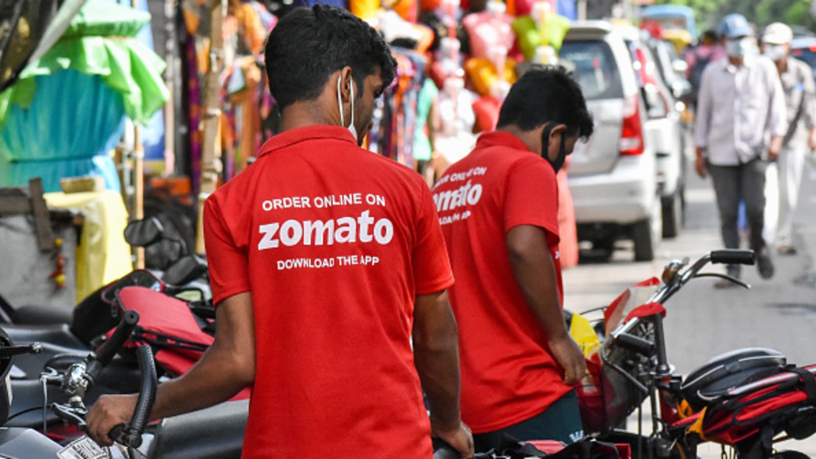 Zomato: జొమాటోలోనూ వేటు.. భారీగా ఉద్యోగాల కోత..