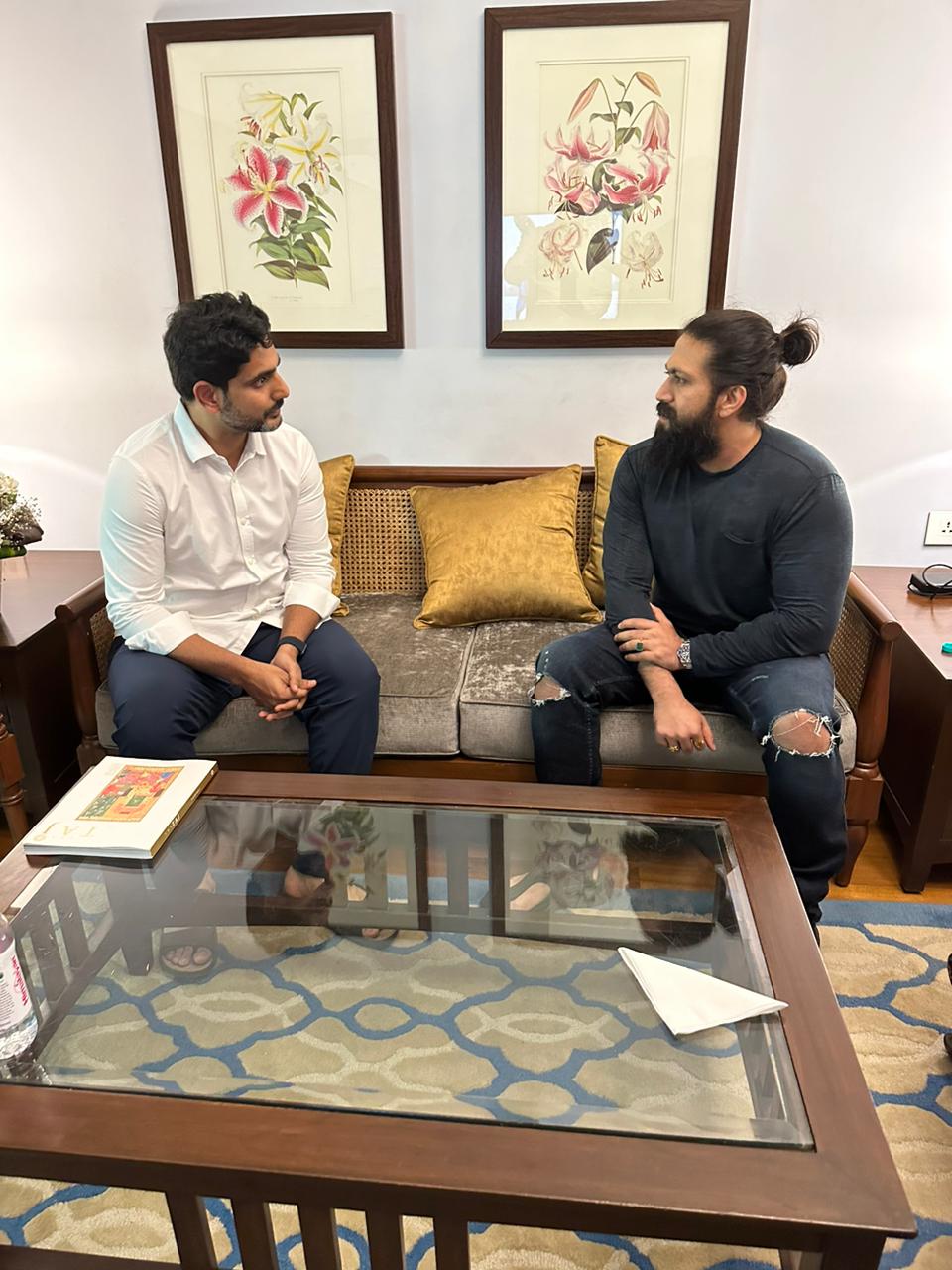 Nara lokesh with yash: నారా లోకేష్ కేజీయ‌ఫ్ మూవీ చూశారా? య‌ష్‌తో ఏం చెప్పారు?