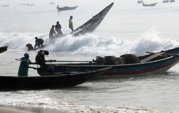 AP Weather : మండూస్ తుఫాన్.. దక్షిణ కోస్తాలో భారీ వర్ష సూచనలు..