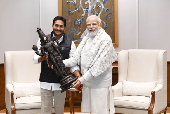 Jagan Modi: విన్నపాలు వినవలె.. ఈ హామీలన్నీ నెరవేర్చాలె.. మరి, రాజకీయం?