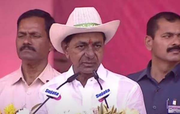 Kcr : ప్రశ్నిస్తే ప్రభుత్వాన్ని పడగొట్టేస్తారా?.. మోదీపై కేసీఆర్ ఫైర్..