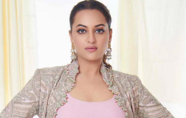 Sonakshi Sinha: NBK 108లో సోనాక్షి సిన్హా.. క్లారిటీ ఇచ్చిన బాలీవుడ్ బ్యూటీ