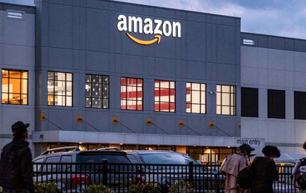 Amazon Employees:అమెజాన్ ఉద్యోగుల అంతులేని వ్యథ