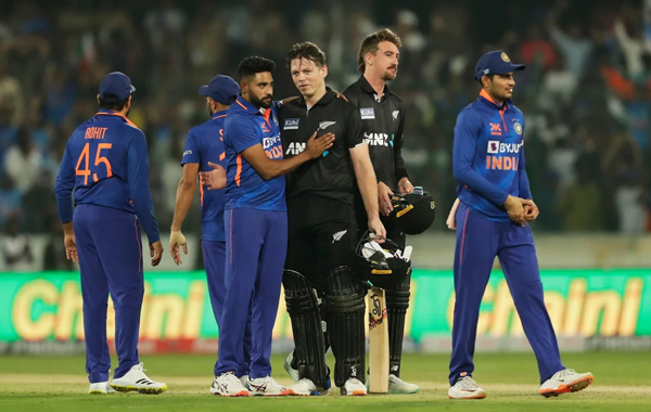 IND Vs NZ : నేడు కివీస్ తో రెండో వన్డే.. సిరీస్ కైవసంపై టీమిండియా గురి ..