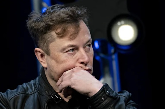 Musk:సంపద కరిగె.. గిన్నిస్ రికార్డుకెక్కె..