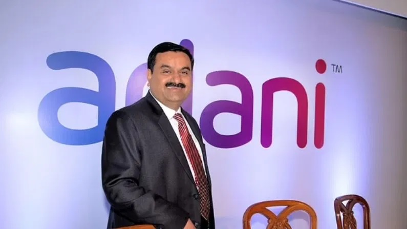 Adani: అదానీపై సీబీఐ, ఐటీ, ఈడీ దాడులు జరుగవా?