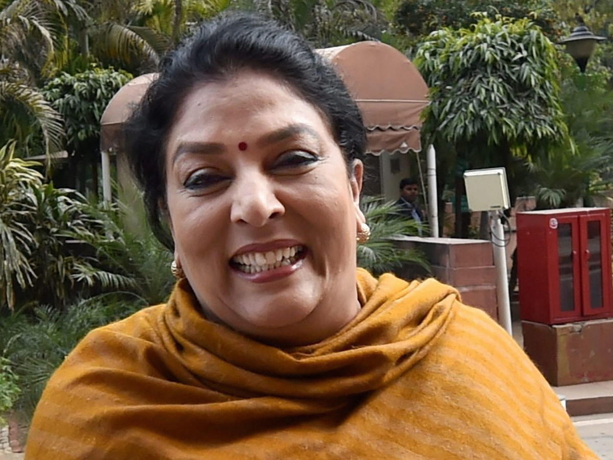 Renuka Choudhary: లెంపలేసుకుని ప్రజల్లోకి వస్తున్నాం.. కేసీఆర్ క్షమాపణ చెప్పి ఖమ్మంలోకి అడుగుపెట్టాలి!