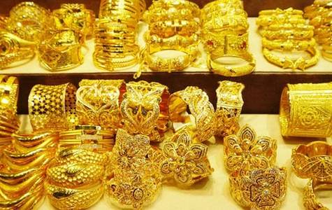 Gold Rates : నేడు బంగారం ధరలు ఎలా ఉన్నాయంటే..?