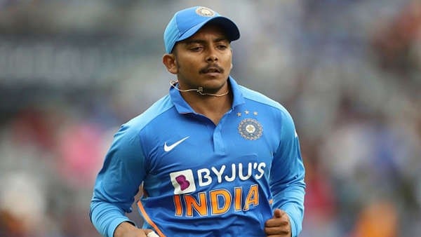 Prithvi Shaw: పృథ్వీ షాకు చేదు అనుభవం.. సెల్ఫీలు ఇవ్వలేదని దాడి..