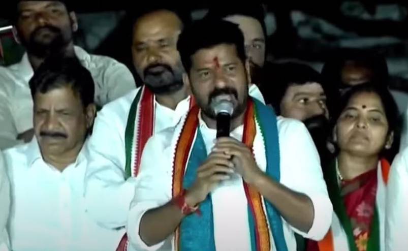 RevanthReddy: ప్రగతి భవన్ కూల్చుతాం.. కాంగ్రెస్ జెండా ఎగరేస్తాం.. రేవంత్ ఆన్ ఫైర్