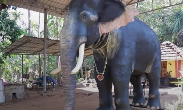 Robot Elephant: దేవుడికి రోబో ఏనుగు సేవలు.. ఎక్కడంటే?