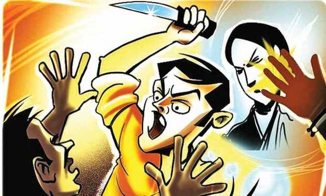 Crime: పెళ్లైన మహిళతో ఎఫైర్.. అడ్డొచ్చిన తండ్రిపై దాడి.. వీడియో కాల్‌లో లవర్‌కు లైవ్..