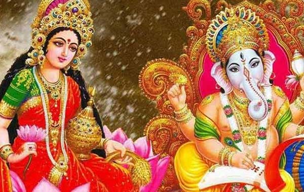 Vinayaka:లక్ష్మీదేవి తొడపై వినాయక విగ్రహం ఉండకూడదా….