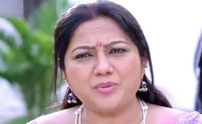 Actress Hema :  కోట శ్రీనివాస‌రావుపై ఫేక్ న్యూస్‌.. సైబ‌ర్ పోలీసుల‌కు హేమ ఫిర్యాదు