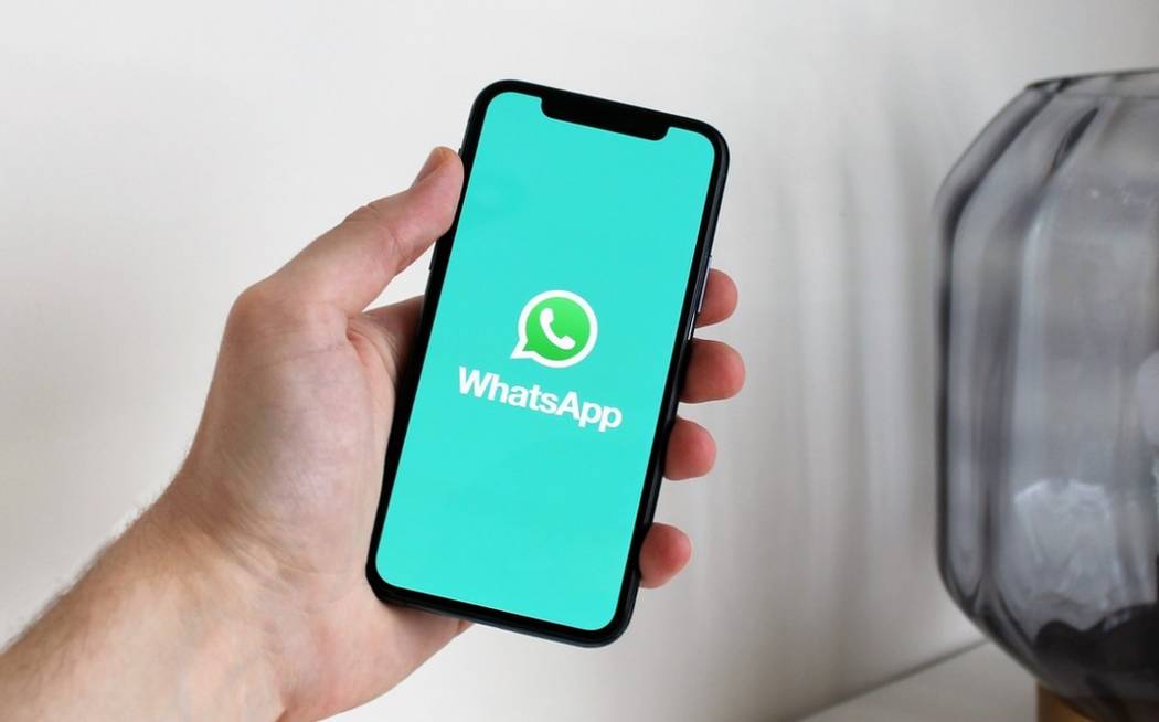 New WhatsApp : వాట్సాప్‌లో కొత్త ఫీచర్.. రిపోర్ట్ ఆప్షన్‌తో..