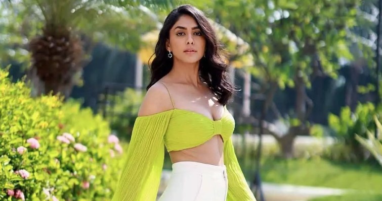 Mrunal Thakur: ‘సీతారామం’ వద్దన్నారు.. మృణాల్ ఠాకూర్ షాకింగ్ కామెంట్స్..