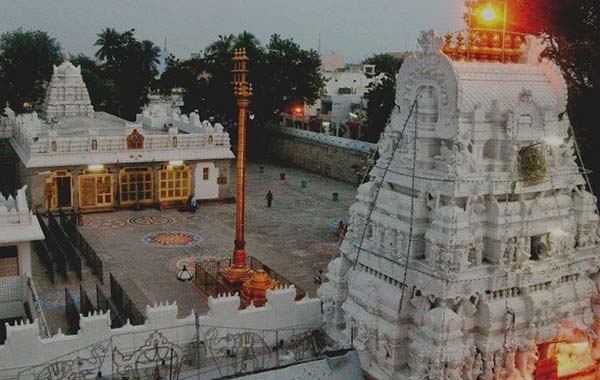 Tirupati:తిరుపతిలో నవమి సందడి