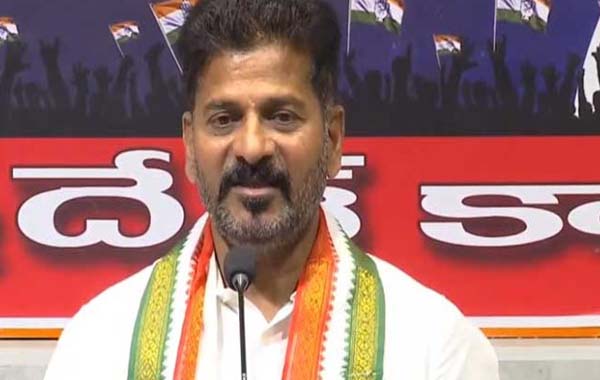 RevanthReddy : కర్ణాటకలో గెలిస్తే.. తెలంగాణలో అధికారం ఖాయం..!