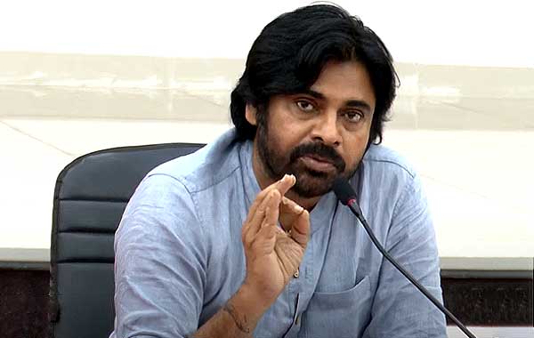 Pawan Kalyan: సత్తా చూపించి సీఎం సీటు అడుగుతా.. బీజేపీ, టీడీపీలను ఒప్పిస్తా.. పవన్కో లెక్కుంది..