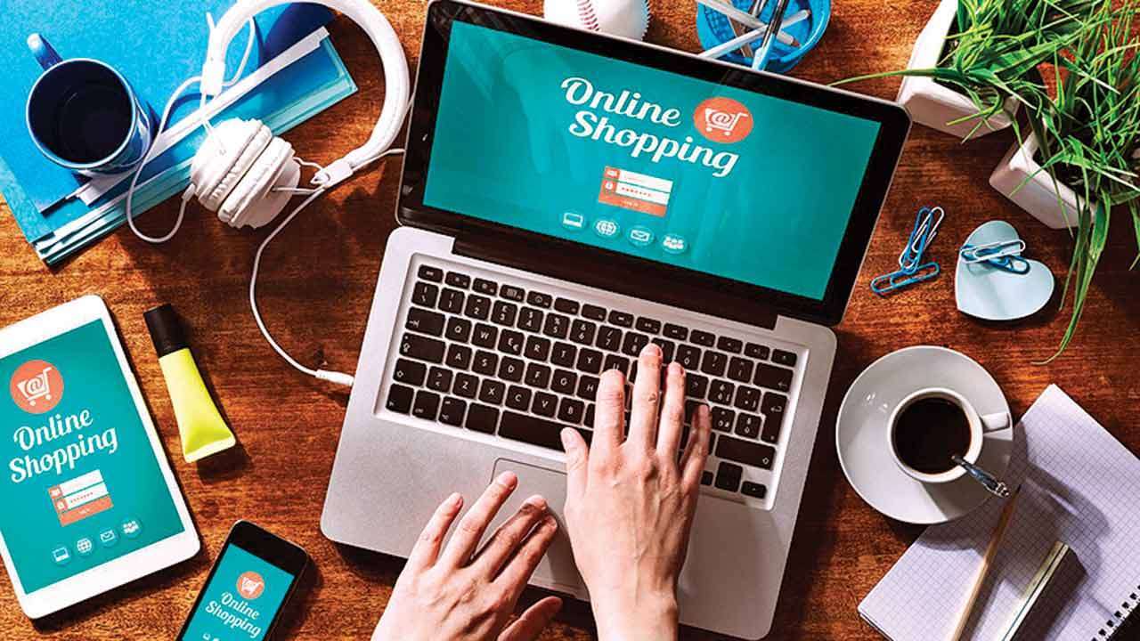 Online Shopping: ఆన్‌లైన్‌లో షాపింగ్.. బట్టలు ట్రై చేసి చూడవచ్చు..!