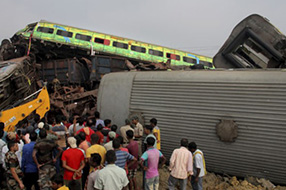 Train Accident : కవచ్ వ్యవస్థ లేదా..? రైల్వేశాఖ క్లారిటీ..!