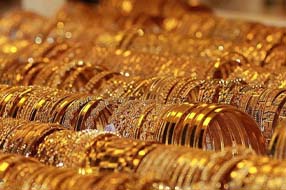 Gold Price : తగ్గిన బంగారం  ధర.. ఈ రోజు ఎంతంటే..?