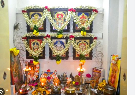 Pooja Room : పూజ గదిలో చేయకూడని ఆరు తప్పులు