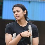 Smriti Mandhana: రైట్ హ్యాండ్ నుంచి లెఫ్ట్ హ్యాండర్‌గా మారిన స్మృతి మంధాన.. ఎవరికోసమో తెలుసా?