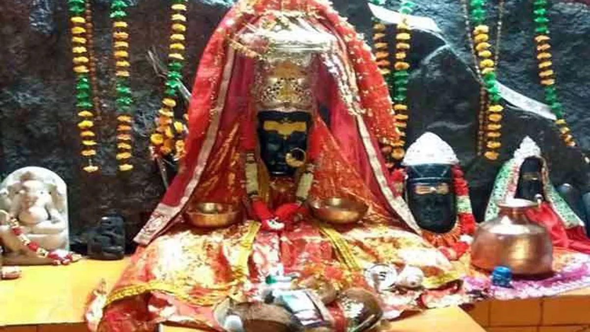 Dhari Devi Temple : మూడు పూట్ల మూడు రూపాల్లో దర్శనమిచ్చే దేవత