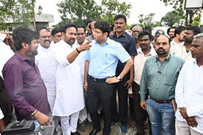 Kishan Reddy Visit : వరద ప్రభావిత గ్రామాల్లో కిషన్ రెడ్డి పర్యటన.. రేపు తెలంగాణకు కేంద్ర బృందం..