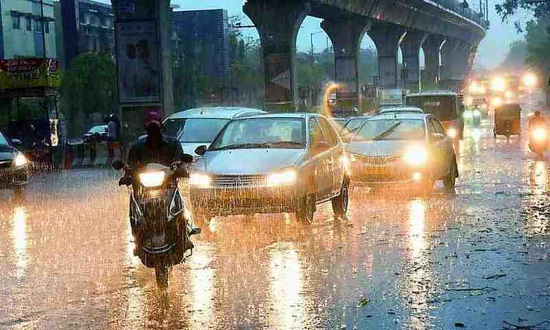 Rain Alert: మళ్లీ దంచికొట్టిన వాన.. హైదరాబాద్‌లో బీభత్సం.. రెడ్ అలర్ట్..