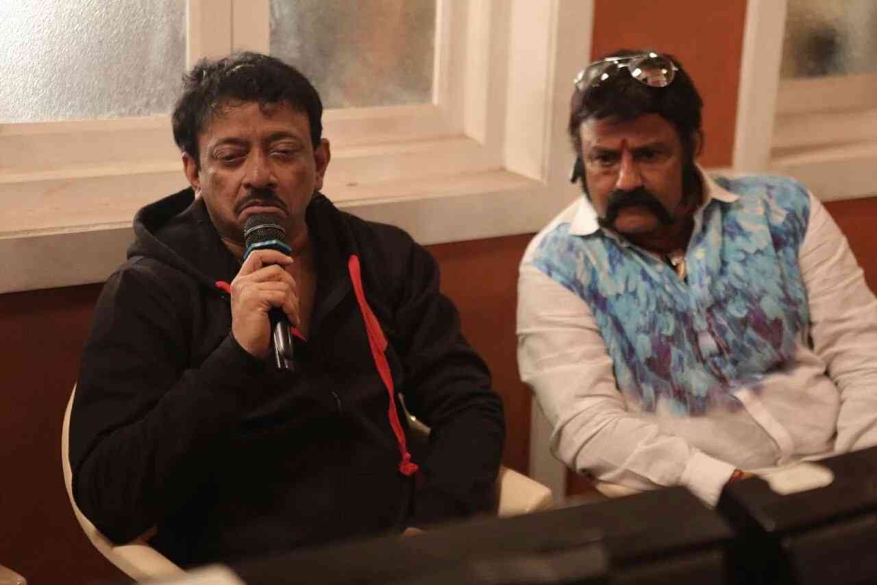 RGV: ఆర్జీవీ ‘జై బాలయ్య’.. అమెరికా పబ్‌లో రచ్చ రంబోలా..