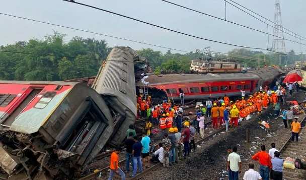 Train Accidents: వరుస రైలు ప్రమాదాలు.. ఎందుకిలా జరుగుతోంది?