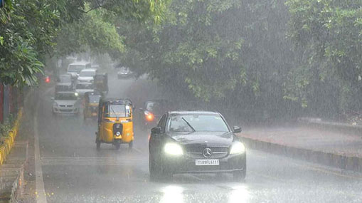 Rains : తెలంగాణలో 3రోజులపాటు భారీ వర్షాలు.. వాతావరణశాఖ హెచ్చరిక..