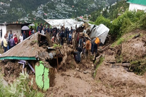 Heavy Rains: దేశవ్యాప్తంగా భారీ వర్షాలు.. కేరళలో 19 మంది మృతి..