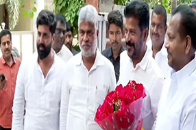 Revanth reddy meets BJP leader : చంద్రశేఖర్ తో రేవంత్ భేటీ.. త్వరలో హస్తం గూటికి మాజీ మంత్రి..