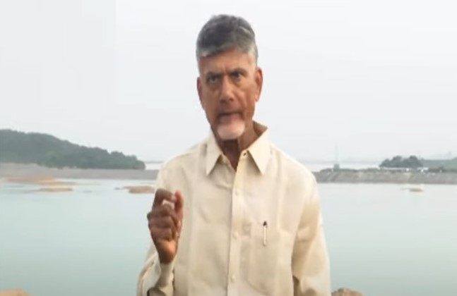 Chandrababu on polavaram: 72శాతం పూర్తి చేశాం.. పోలవరంపై చంద్రబాబు సెల్ఫీ ఛాలెంజ్