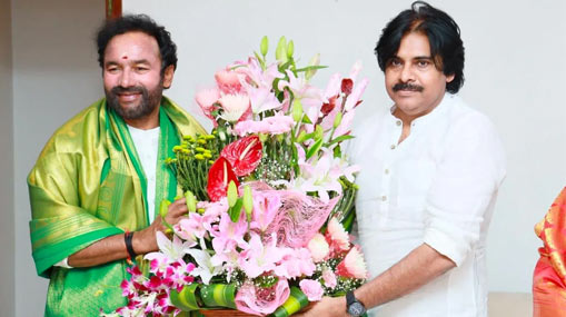 BJP-Janasena Alliance : పొలిటిక్‌ హీట్‌ను పెంచుతున్న పొత్తులు.. తెలంగాణలో సాధ్యమేనా ?