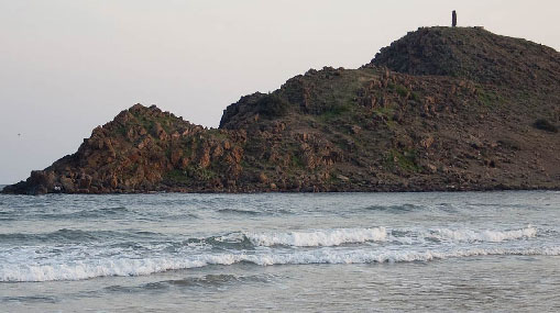 Appikonda Beach : తీరంలో ప్రియురాలి నరకయాతన.. పరారైన ప్రియుడు.. 12 గంటల తర్వాత?