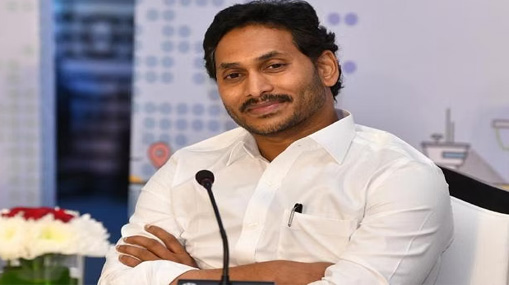 CM jagan : త్వరలోనే విశాఖకు షిఫ్టింగ్.. క్లారిటీ ఇచ్చేసిన జగన్