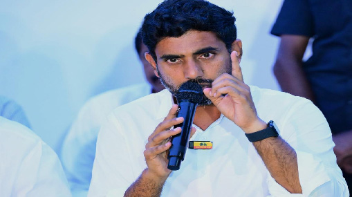 Lokesh-Brahmani Tweets : “కాంతితో క్రాంతి”.. గుడ్డి ప్రభుత్వం కళ్లు తెరిపిద్దాం