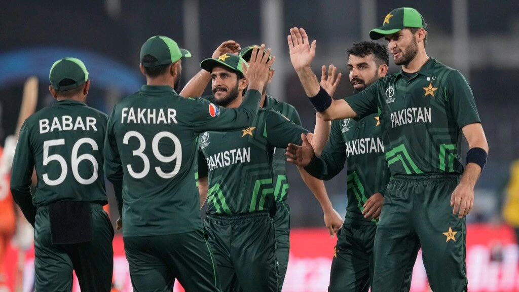 Pakistan Beats Netherlands: ఓపెనింగ్ మ్యాచ్ లో బీభత్సం సృష్టించిన పాక్ టీమ్…