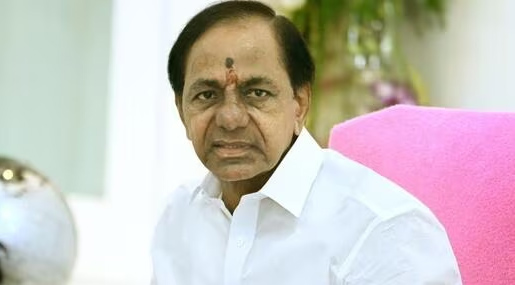 CM KCR : కేసీఆర్ పాలనలో కునారిల్లిన విద్యా వ్యవస్థ.. నిరుద్యోగులకు శఠగోపం..