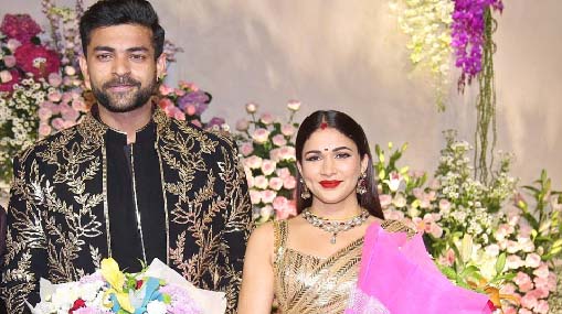 Varun Tej- Lavanya Reception : మెగా వారి రిసెప్షన్.. అద్భుతో అద్భుతః